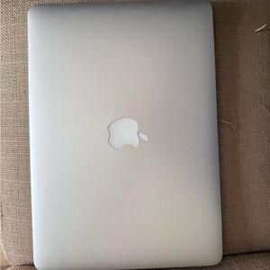 Apple MacBook Pro